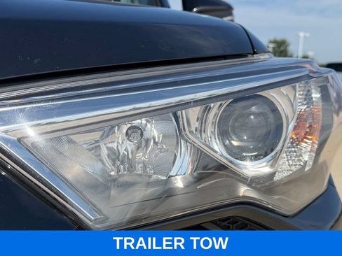 Used 2023 Toyota 4Runner TRD Off-Road Premium AWD/4WD image 9