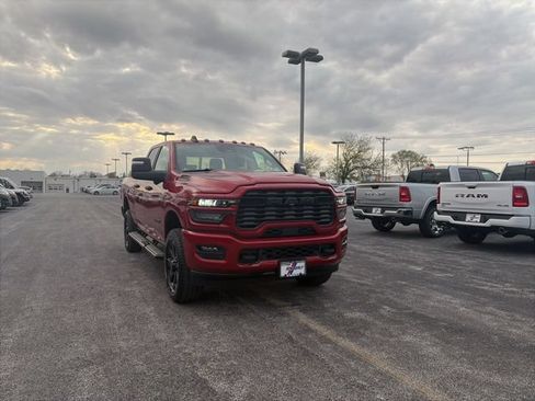 New 2026 RAM 2500 Big Horn AWD/4WD image 7