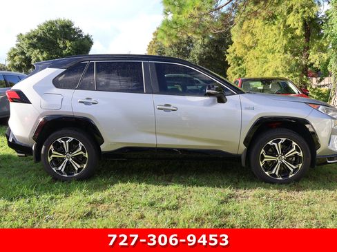 Used 2021 Toyota RAV4 XSE w/ Weather Package AWD/4WD image 4