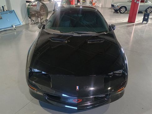 Used 1995 Chevrolet Camaro Z28 image 10