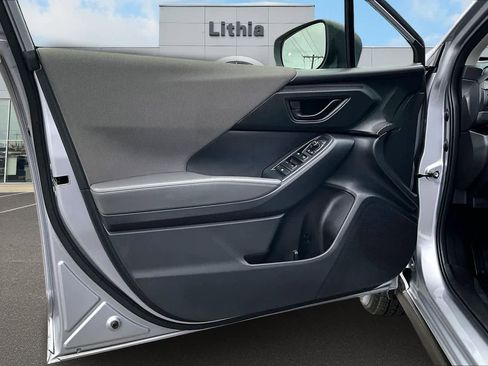 Used 2024 Subaru Crosstrek 2.0i Premium w/ Crosstrek Mirror Package image 28