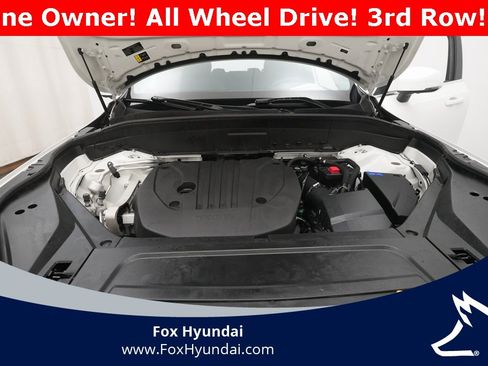 Used 2023 Volvo XC90 B5 Plus image 3