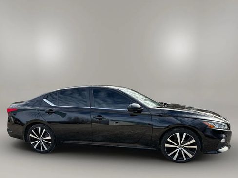 Used 2022 Nissan Altima 2.5 SR image 9