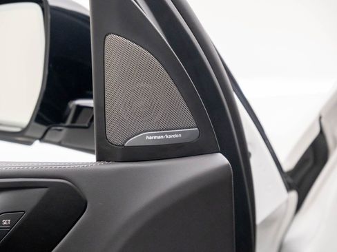 New 2026 BMW X5 xDrive50e w/ M Sport Package image 14