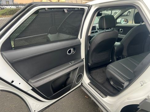 Used 2024 Hyundai Ioniq 5 Limited image 50