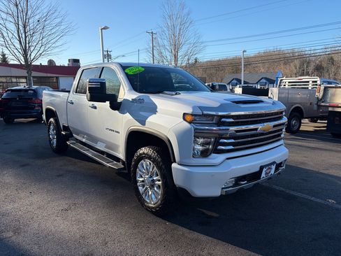 Used 2020 Chevrolet Silverado 2500 High Country w/ Z71 Off-Road Package image 4
