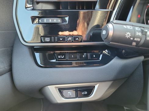 Used 2023 Lexus RX 350 F Sport w/ Accessory Package (Z1) AWD/4WD image 26