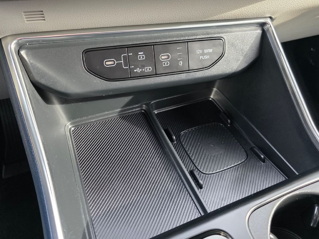 Used 2025 Kia Carnival SX Prestige FWD image 76