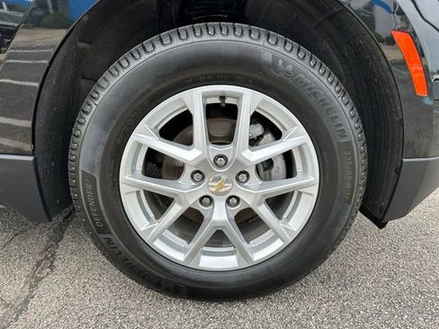 Used 2024 Chevrolet Equinox LT w/ LPO, Floor Liner Package AWD/4WD image 5