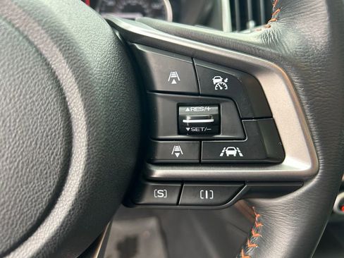 Used 2020 Subaru Crosstrek 2.0i Limited w/ Moonroof Package w/Navigation AWD/4WD image 13