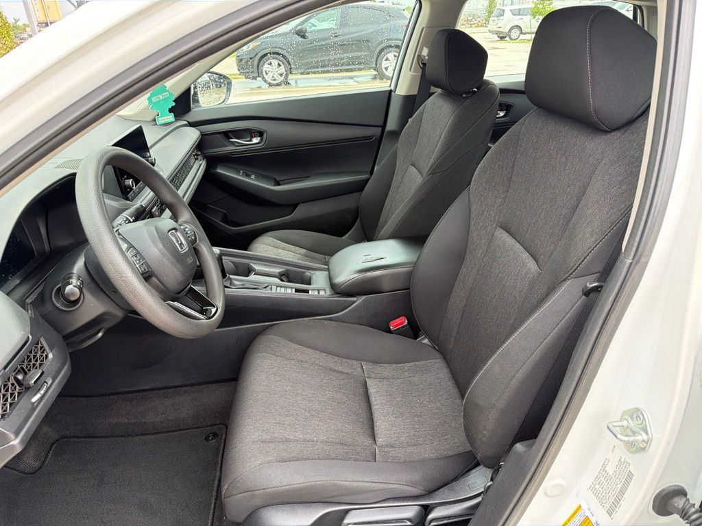 Used 2024 Honda Accord LX image 5