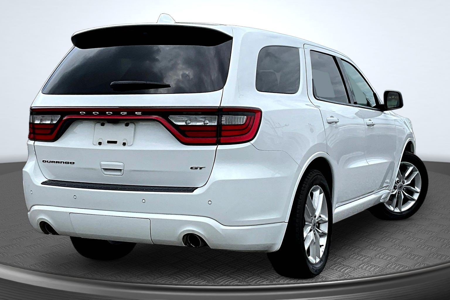 Used 2022 Dodge Durango GT RWD image 5