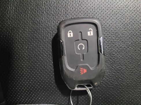 Used 2020 GMC Terrain SLT image 32