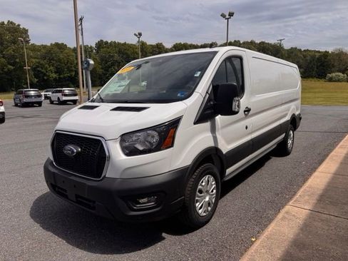Used 2024 Ford Transit 250 Low Roof w/ Exterior Upgrade Package RWD image 24