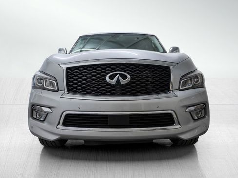 Used 2017 INFINITI QX80 4WD image 2