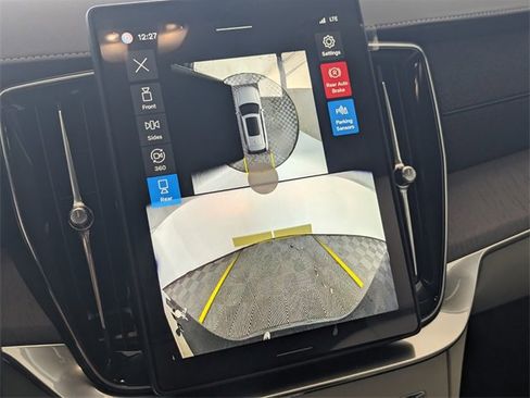 New 2026 Volvo XC90 T8 Ultra image 16