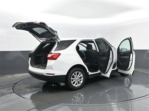 Used 2020 Chevrolet Equinox LT image 28