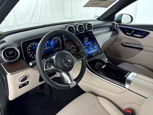 New 2026 Mercedes-Benz GLC 350e 4MATIC image 4