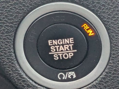 Used 2023 Dodge Charger SXT RWD image 34