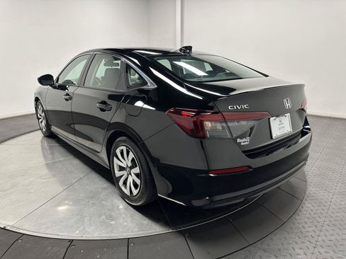 Certified 2025 Honda Civic LX image 9