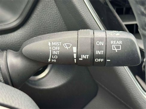 Used 2023 Toyota Corolla Cross LE image 23