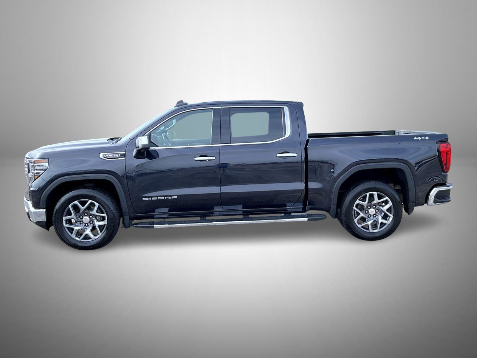 Certified 2022 GMC Sierra 1500 SLT w/ SLT Convenience Package AWD/4WD image 9