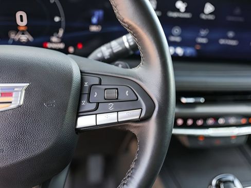 Certified 2025 Cadillac XT4 Premium Luxury FWD image 13