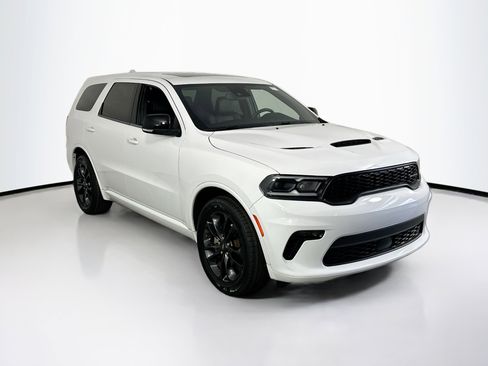 Used 2022 Dodge Durango GT image 3