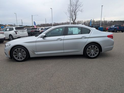 Used 2019 BMW 530i image 7