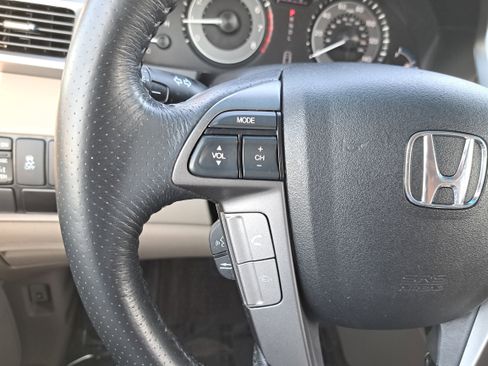 Used 2012 Honda Odyssey EX-L image 18