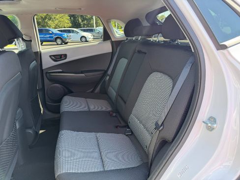 Used 2020 Hyundai Kona SEL Plus AWD/4WD image 18