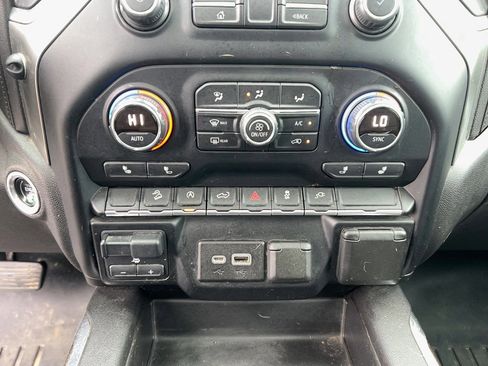 Used 2019 Chevrolet Silverado 1500 RST w/ All-Star Edition image 19