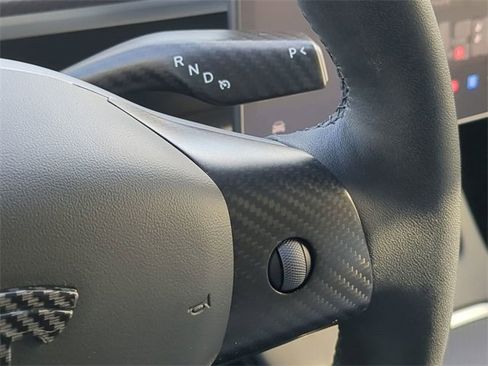 Used 2023 Tesla Model Y Long Range image 26