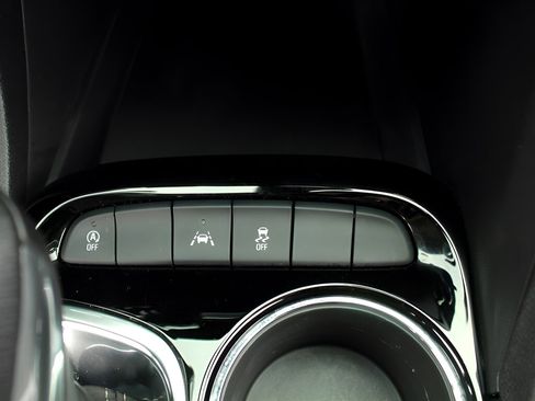 Used 2023 Buick Encore GX Select image 30