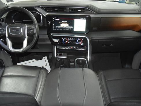 Used 2024 GMC Sierra 1500 Denali w/ Denali Reserve Package AWD/4WD image 31