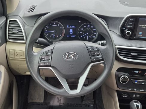 Used 2019 Hyundai Tucson Value FWD image 19