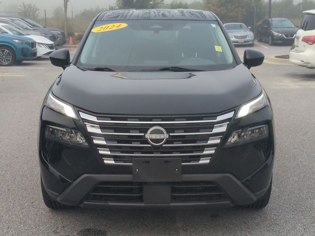 Certified 2024 Nissan Rogue SV AWD/4WD image 9
