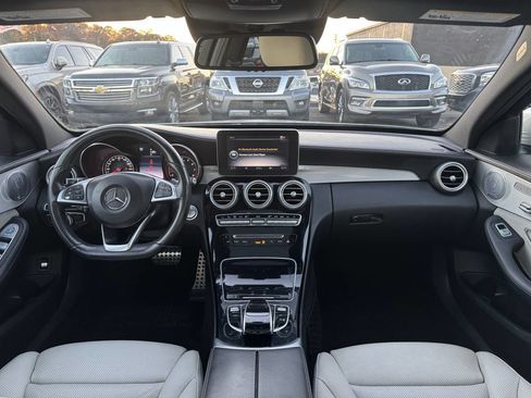 Used 2015 Mercedes-Benz C 400 4MATIC w/ Driver Assistance Package image 15