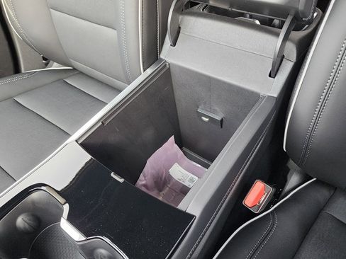 New 2026 Buick Enclave Preferred image 35