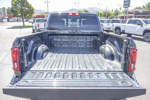 Used 2026 RAM 2500 Laramie AWD/4WD image 13