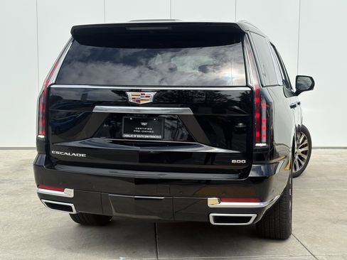 Used 2025 Cadillac Escalade Premium Luxury Platinum AWD/4WD image 6