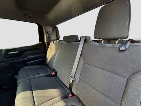 Used 2021 GMC Sierra 1500 4x4 Crew Cab w/ Sierra Value Package image 12