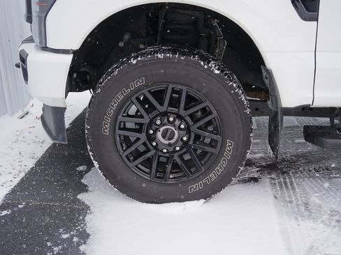 Used 2021 Ford F250 Lariat image 7