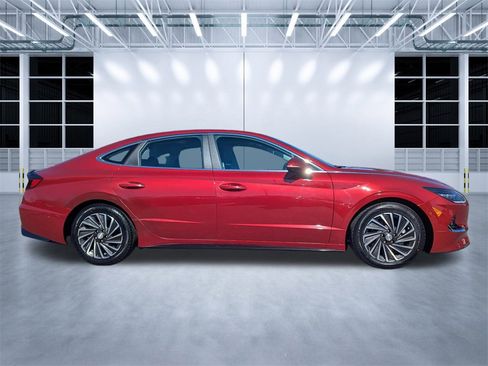 Certified 2023 Hyundai Sonata Limited image 23