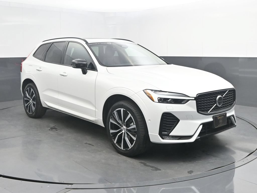 Certified 2024 Volvo XC60 B5 Ultimate w/ Protection Package Premier AWD/4WD image 9