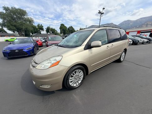 Used 2007 Toyota Sienna FWD image 8