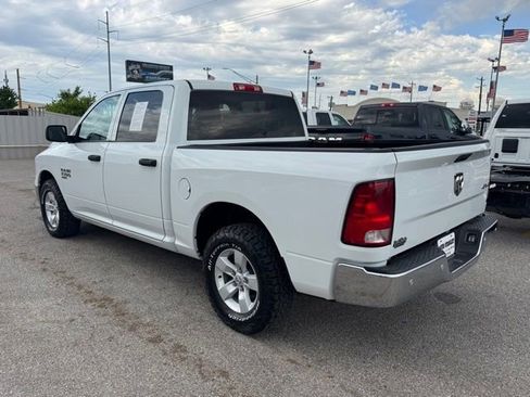 Used 2022 RAM 1500 Tradesman w/ Chrome Appearance Group AWD/4WD image 4