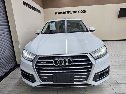 Used 2017 Audi Q7 3.0T Prestige w/ Prestige Package image 3