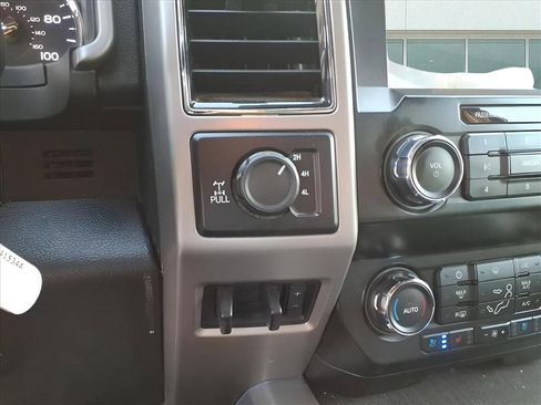 Used 2021 Ford F350 Lariat w/ Lariat Value Package image 11