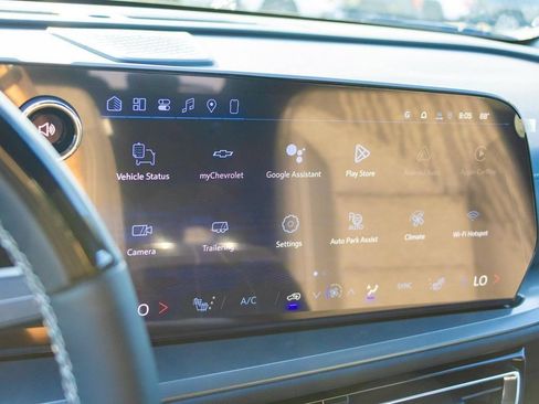 New 2026 Chevrolet Traverse LT w/ Enhanced Driving Package FWD image 25